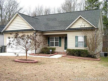 2221 Charles Towne Court