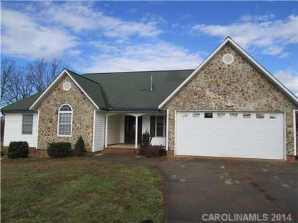 1370 Scotts Creek Road sold home in Sterling Oaks, Statesville, NC