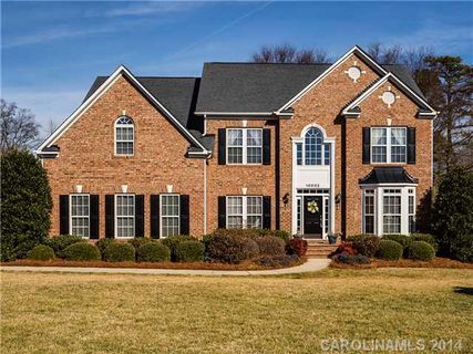 10002 Arlington Oaks Drive 17 sold home in Arlington Oaks, Charlotte, NC