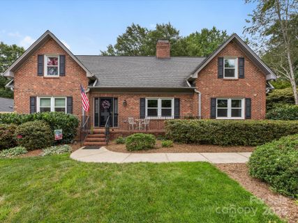 510 Medearis Drive sold home in Medearis, Charlotte, NC