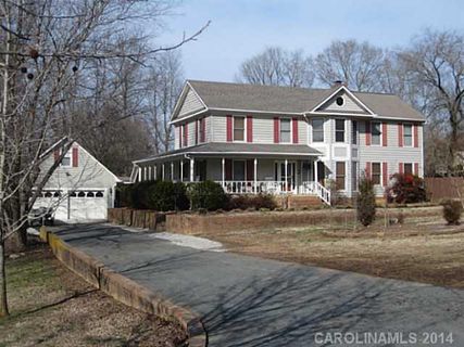 913 Lanier Lane sold home in Lake Haven, Monroe, NC