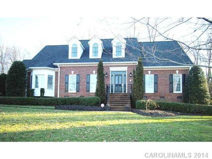 2954 Berwick Lane