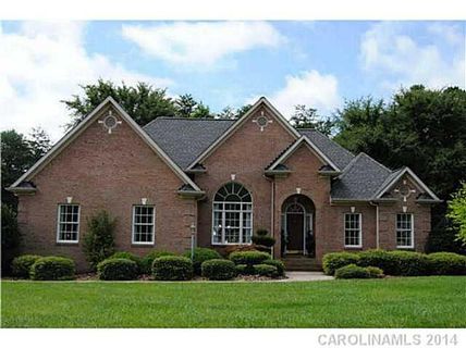 210 Classic Court