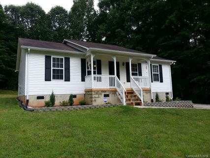 143 Valleyview Road