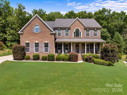 635 Sugarberry Court sold home in Kimbrell Crossing, Fort Mill, SC
