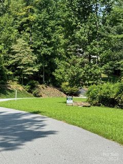 87 Solomons Cove Road sold home in Solomons Cove, Flat Rock, NC