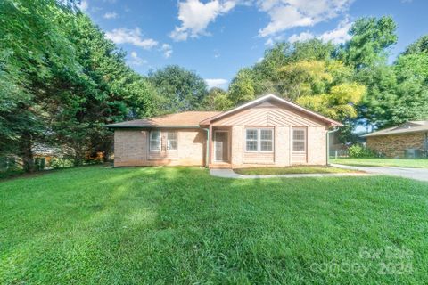708 Hickory Court