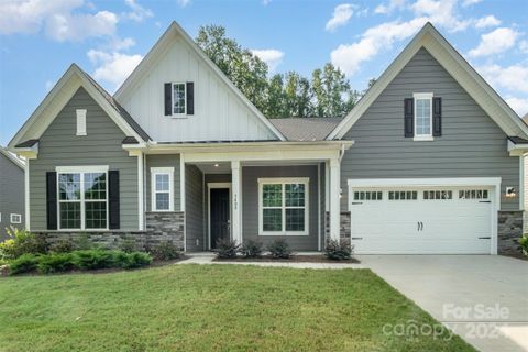 5408 Chegall Crossing Way