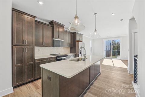 1432 Hamilton Street sold home in Iron Creek, Charlotte, NC