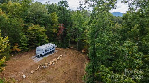 366 Dobson Knob Loop None 7 sold home in Dobsons Knob, Marion, NC