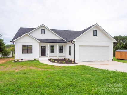 1424 Chatfield Road sold home in Twin Oaks, Shelby, NC