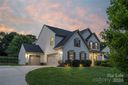 6909 Pin Oaks Drive sold home in Denver, SC