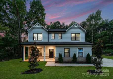 1509 Breezewood Drive