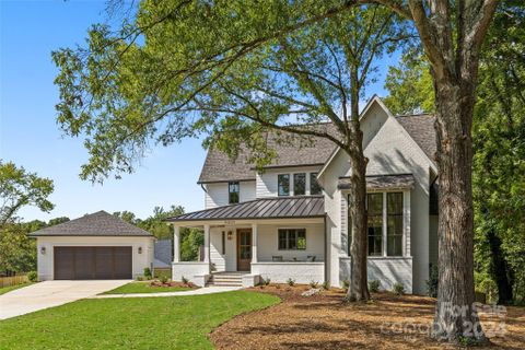 5007 Lansing Drive