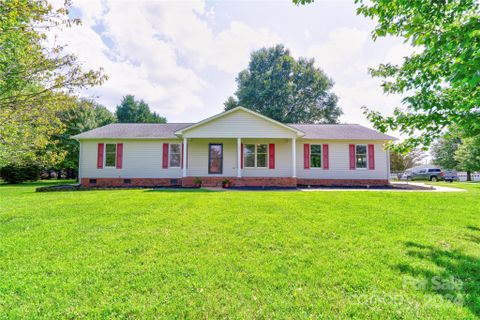 710 Skinner Road