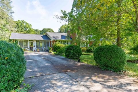 3156 Charlyne Drive