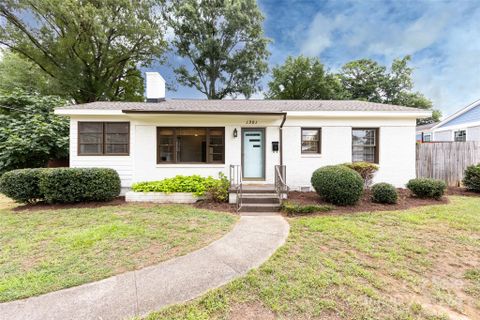 1301 Dresden Drive