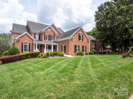 2114 Towton Court sold home in Fountaingrove, Charlotte, NC