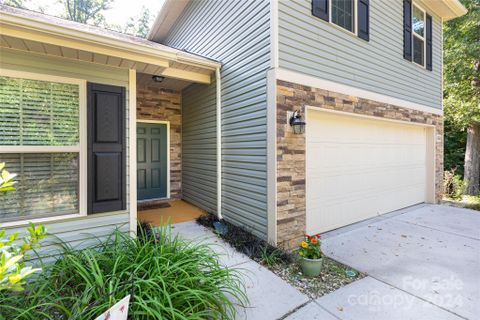 4526 Creemore Drive sold home in Rolling Acres, Charlotte, NC