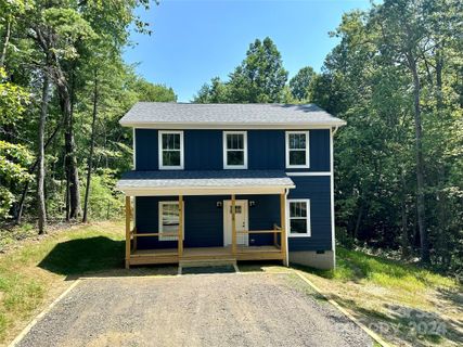 200 Cascade Ridge Road sold home in Cascade Ridge, Fairview, NC