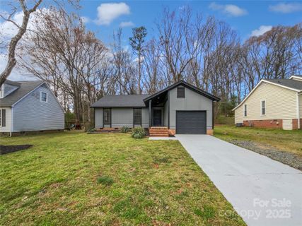 9300 Shackleford Terrace sold home in Timber Creek, Charlotte, NC