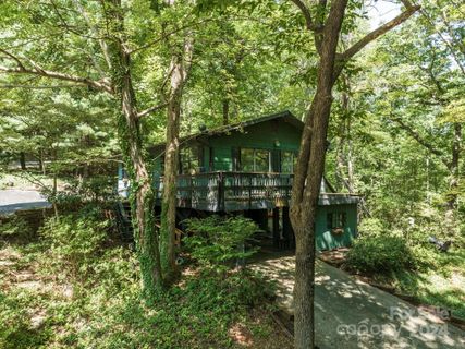 272 Bluebird Road