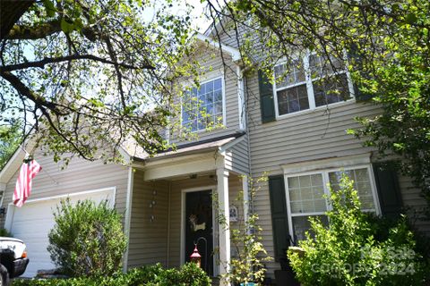 12708 Oldehurst Place sold home in Withrow Downs, Charlotte, NC