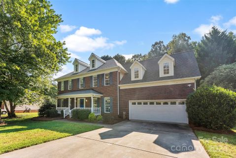 1818 Abbotsford Court sold home in Cambridge Estates, Gastonia, NC