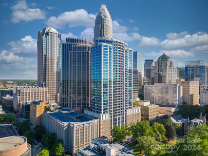 210 N Church Street active home in Avenue Condominiums, Charlotte, NC