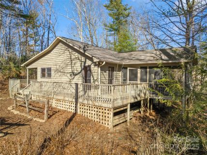 44 Big Raven Lane sold home in Winfield Cove, Saluda, NC
