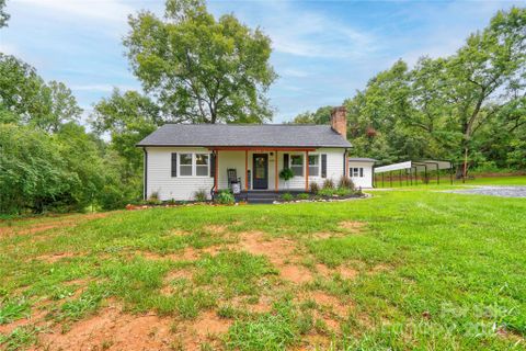 2012 W Stage Coach Trail sold home in Polkville, Shelby, NC