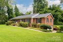 106 Yardley Court sold home in Hendersonville, SC