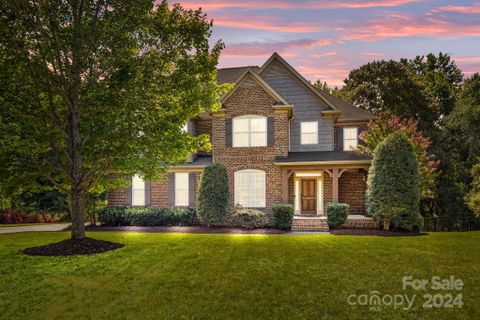 712 Glenn Allen Way sold home in Stanton Heights, Fort Mill, SC