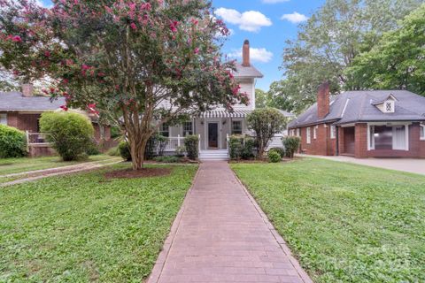 2017 E 5th Street