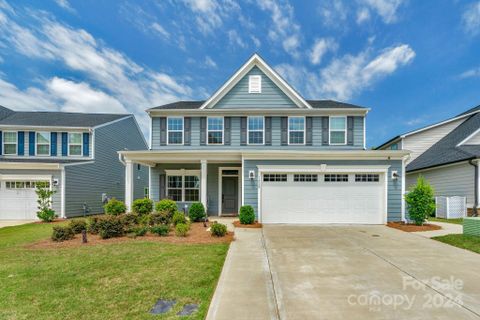 1623 Dennis Austin Lane
