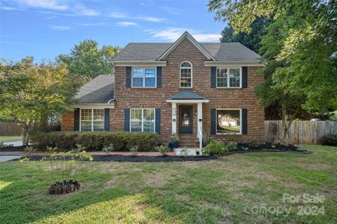 9432 Magnolia Estates Drive sold home in Magnolia Estates, Cornelius, NC