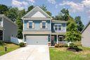 113 Cramerton Mills Parkway sold home in Cramerton, SC