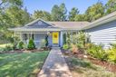 6815 Barrette Place sold home in Charlotte, SC