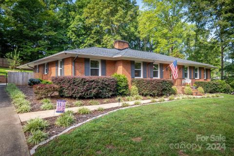 Previously sold for $412,000