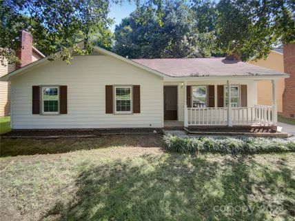 7112 Rockwood Forest Lane sold home in Idlewild Woods, Charlotte, NC