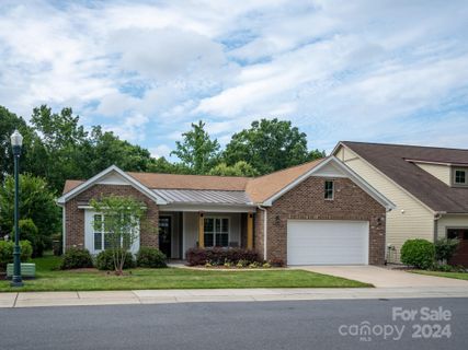 665 Tallulah Falls Drive