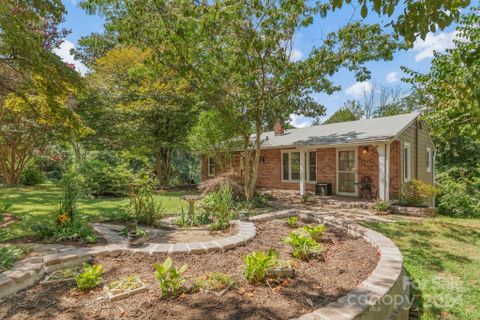 74 Lakeside Drive sold home in Sulphur Springs Park, Asheville, NC