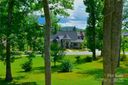 4 Chantilly Drive sold home in Asheville, SC