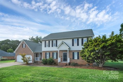 106 Cameron Drive sold home in Country Creek, Kings Mountain, NC