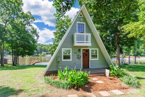 972 Hunt Road sold home in Heritage Shores, Lexington, NC