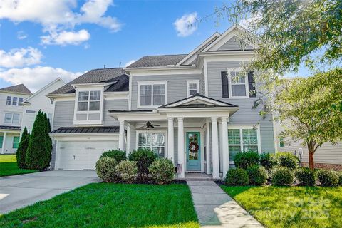 Previously sold for $760,000
