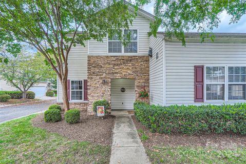 9104 Meadowmont View Drive