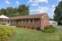 202 Peachtree Street sold home in Belmont, SC