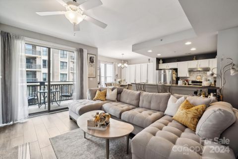 718 Trade Street 502 sold home in Gateway Plaza, Charlotte, NC