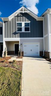 1646 Village Grove Lane